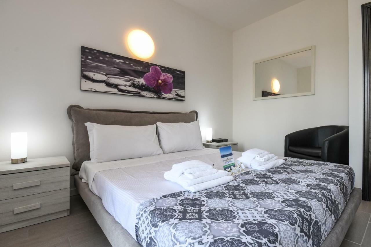 Holiday Sirmione Apartments Exterior photo